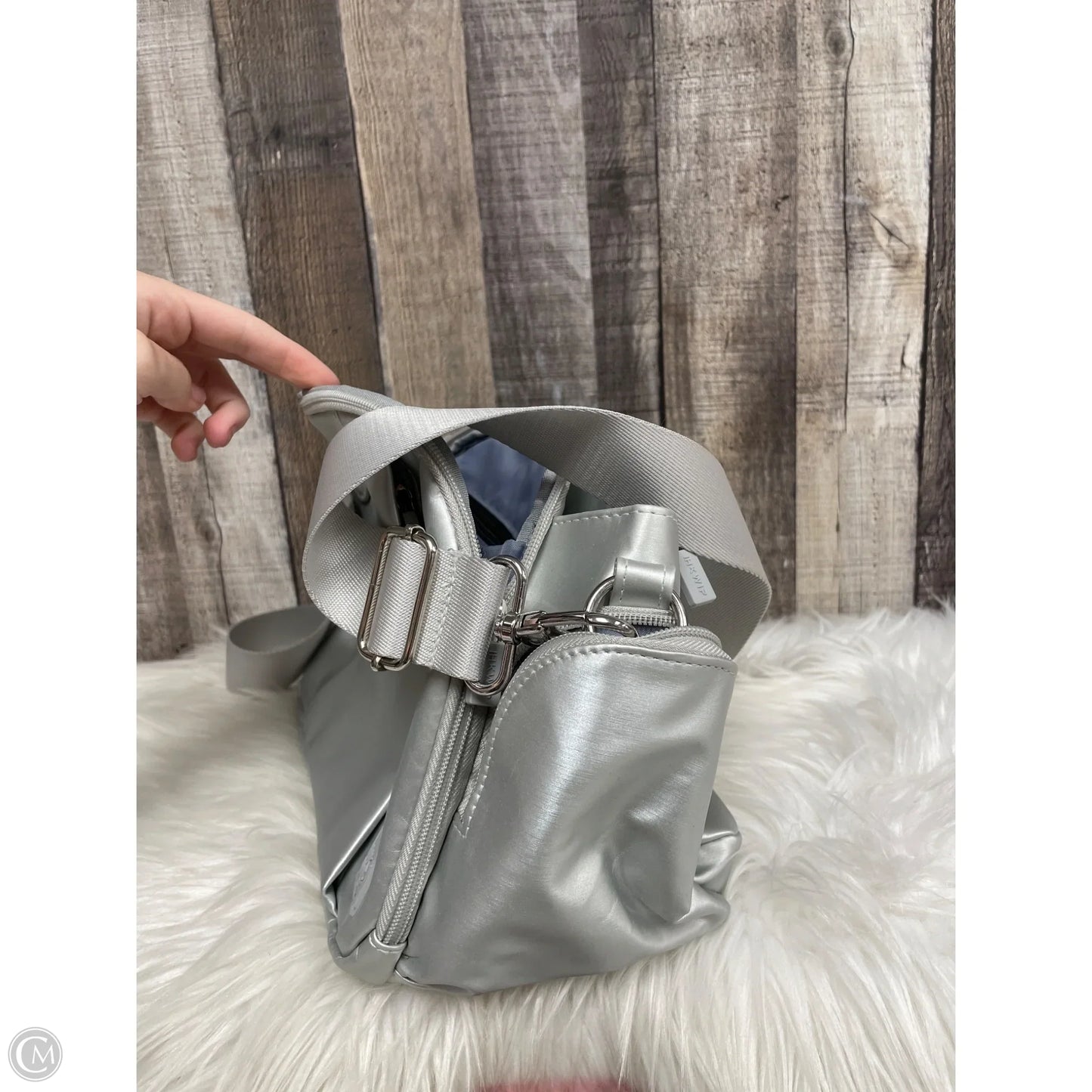 Crossbody By Cme, Size: Medium