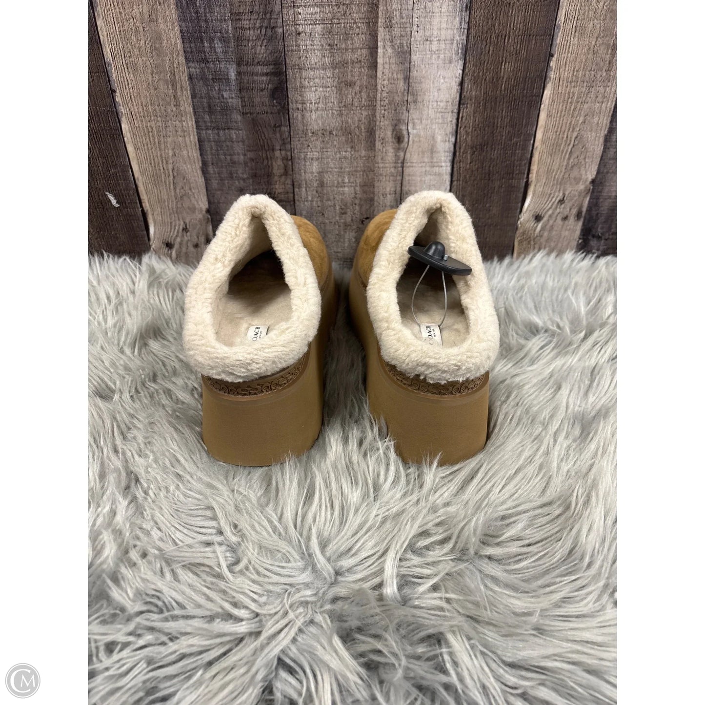 Shoes Designer By Coach In Tan, Size: 9