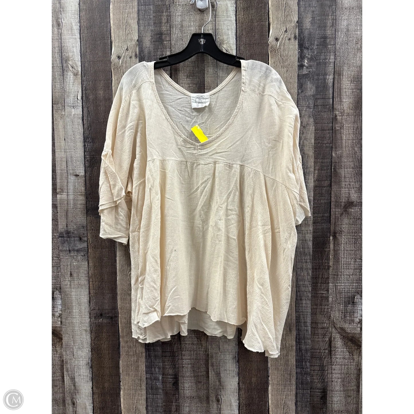 Top Short Sleeve By Cme In Cream, Size: S