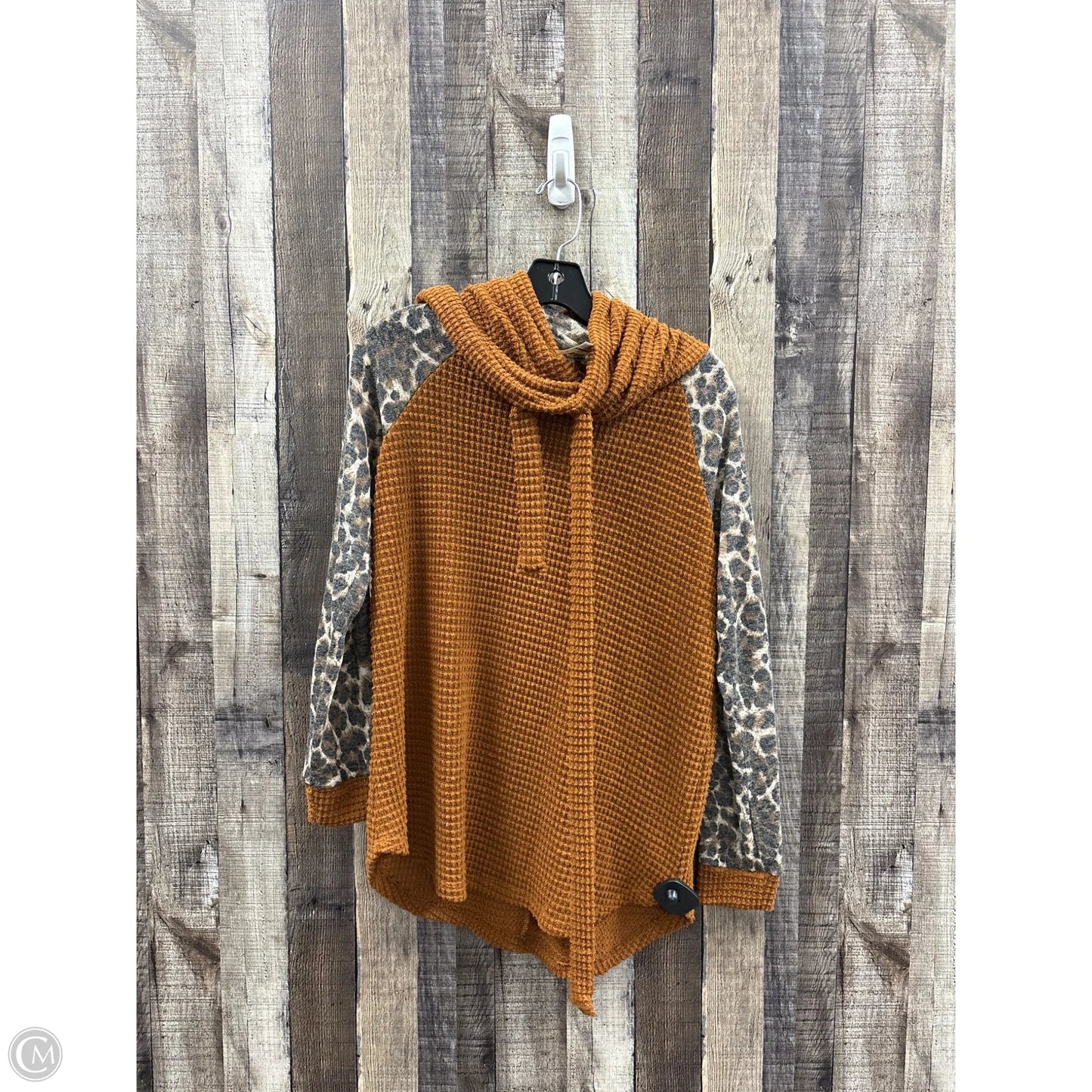 Top Long Sleeve By Cmf In Animal Print, Size: S