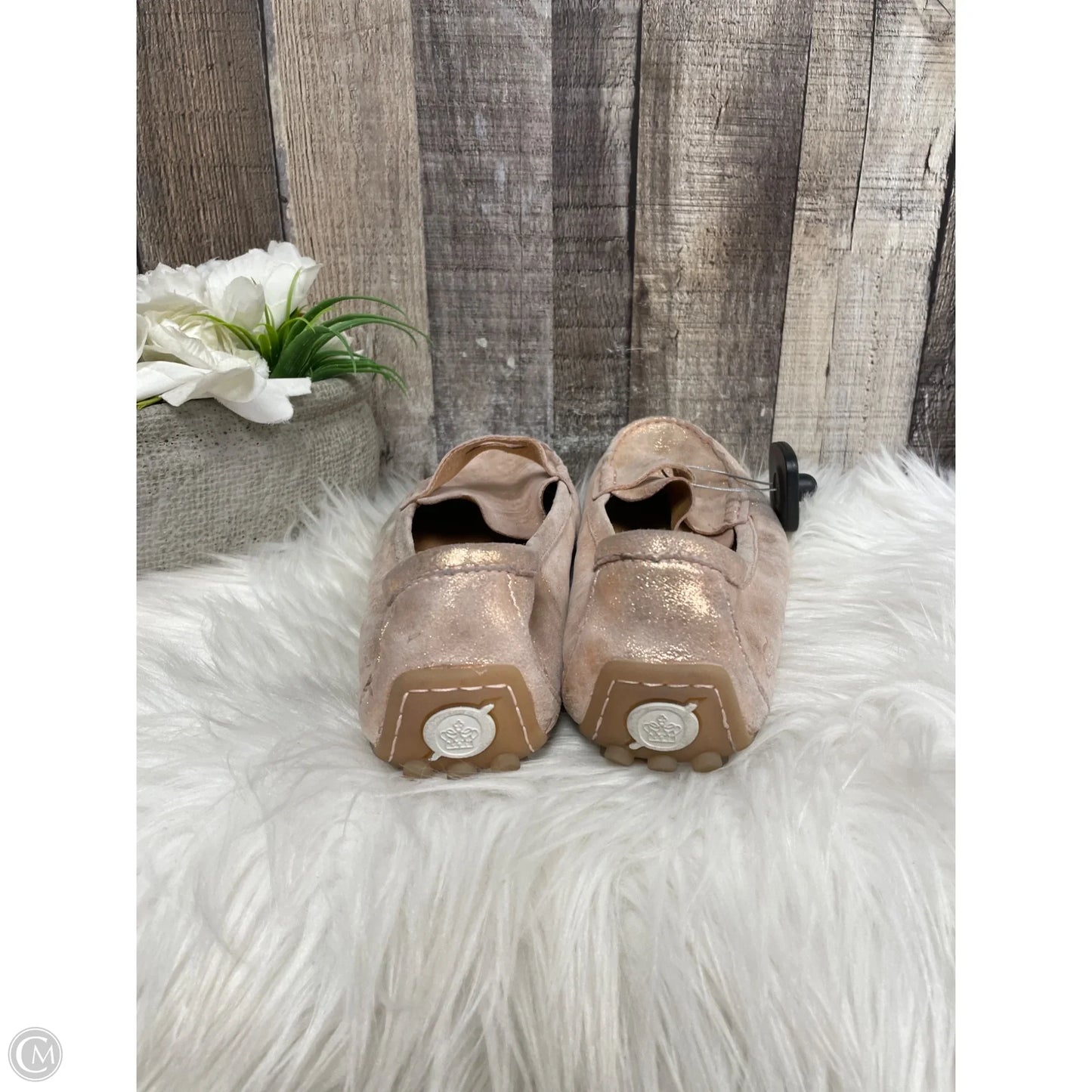 Shoes Flats By Born In Peach, Size: 9