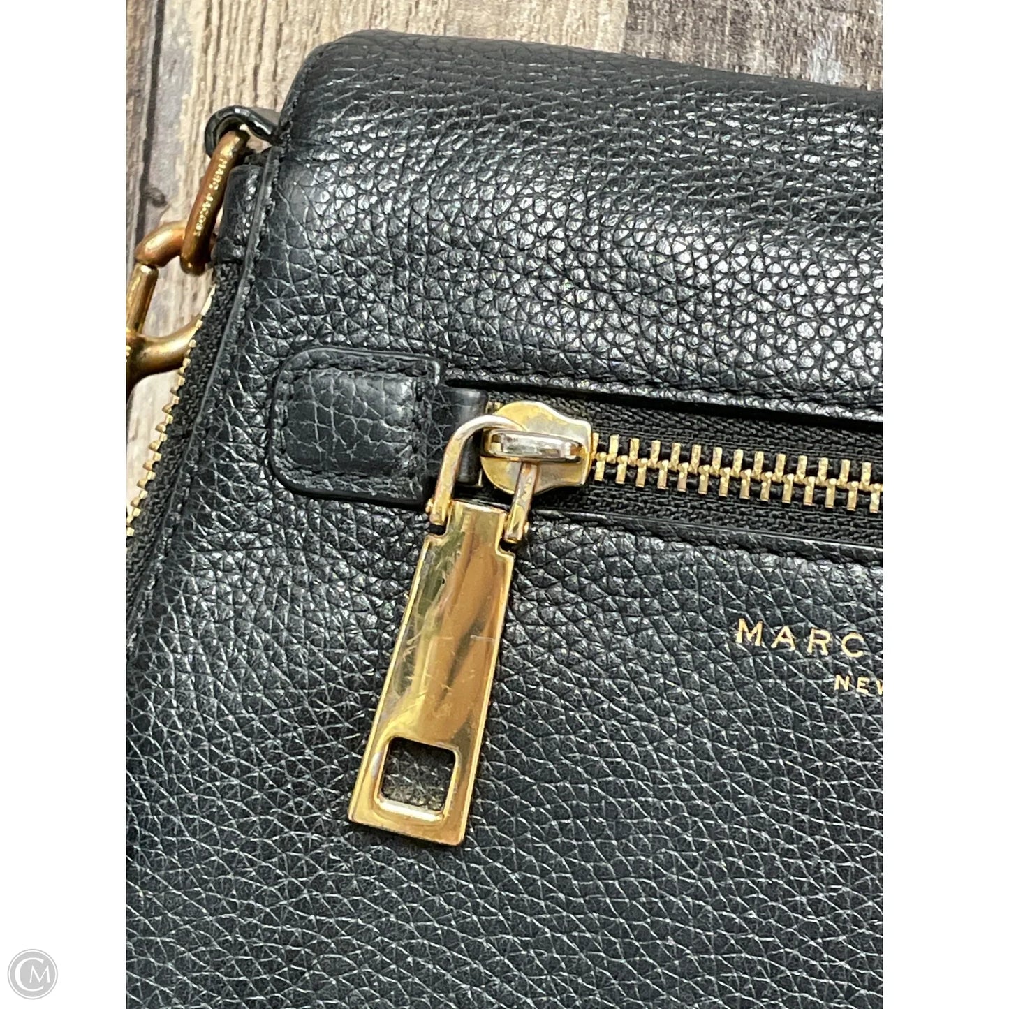 Crossbody Luxury Designer By Marc Jacobs, Size: Medium