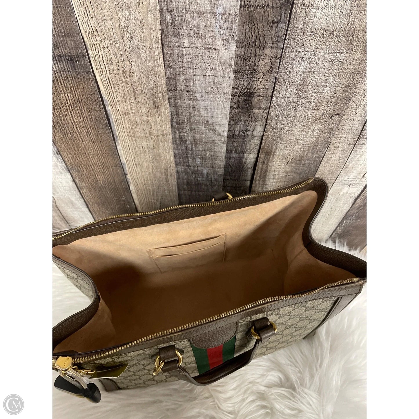 Tote Luxury Designer By Gucci, Size: Medium