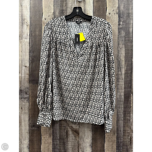 Top Long Sleeve By Express In Black & White, Size: M