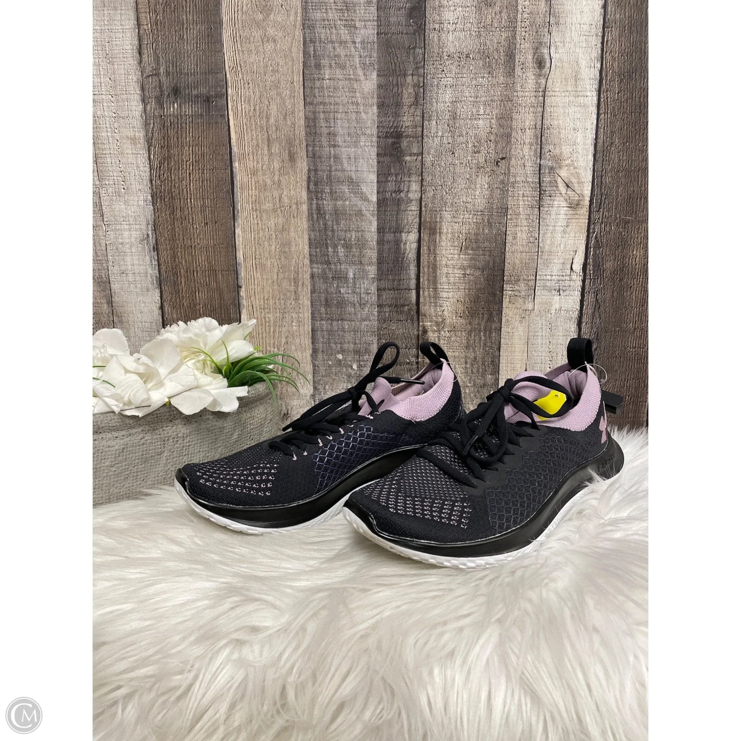 Shoes Athletic By Under Armour In Black & Purple, Size: 7.5