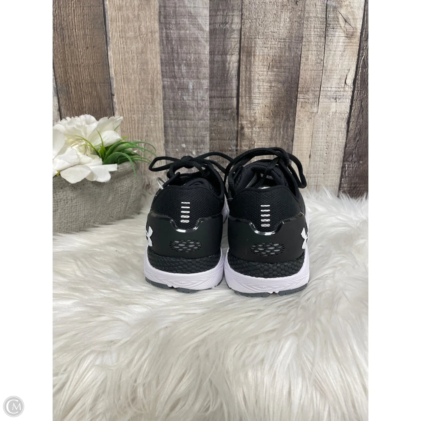 Shoes Athletic By Under Armour In Black, Size: 7.5