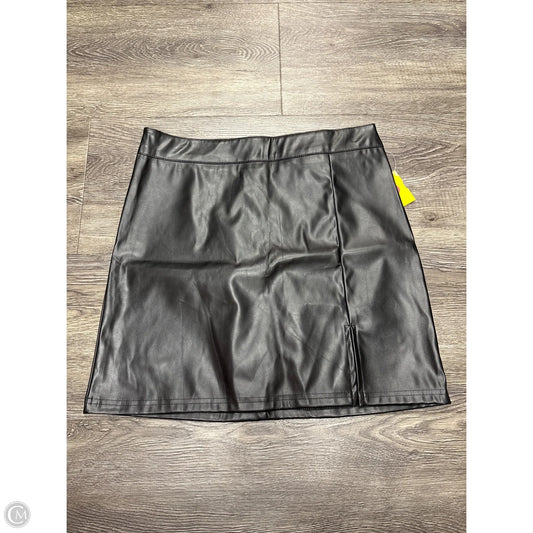 Skirt Mini & Short By Shein In Black, Size: M