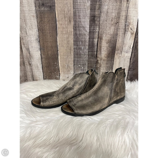 Sandals Flats By Free People In Taupe, Size: 10