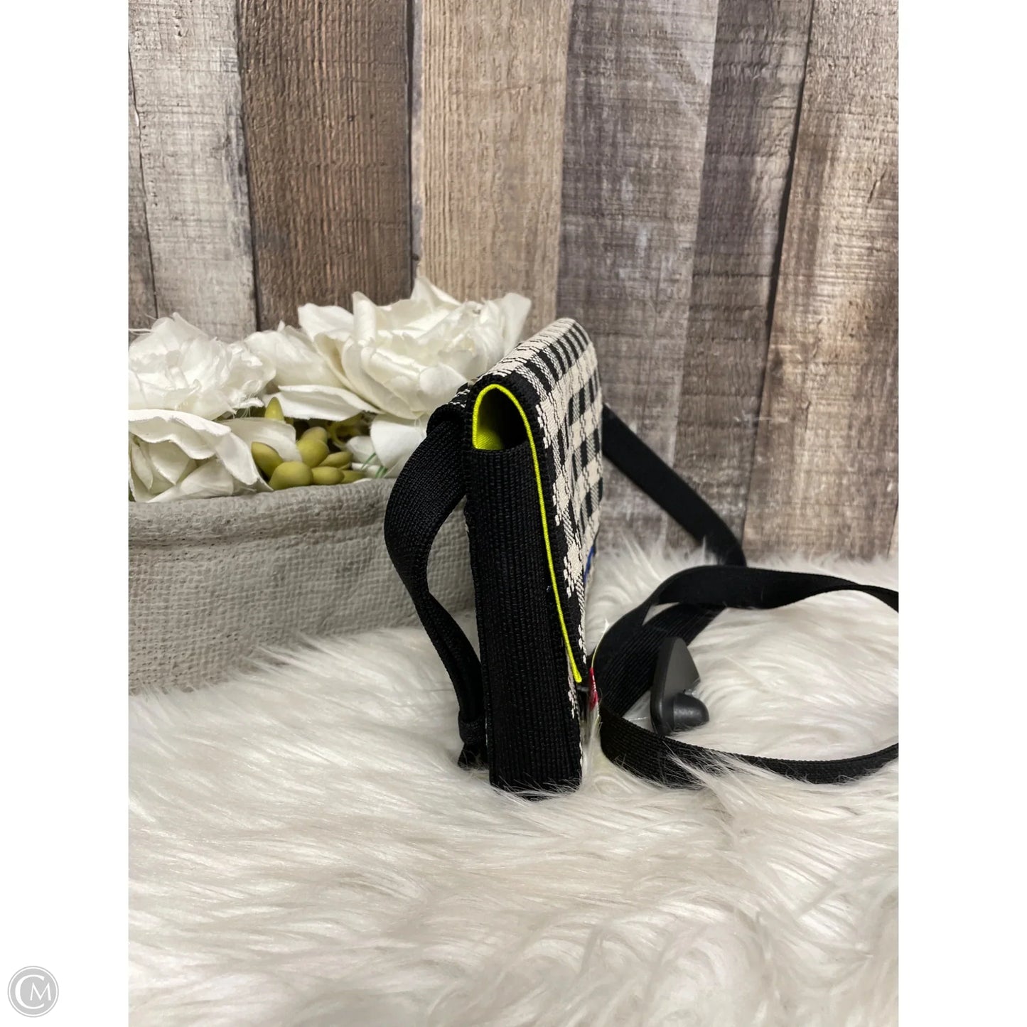 Crossbody By Rothys, Size: Medium