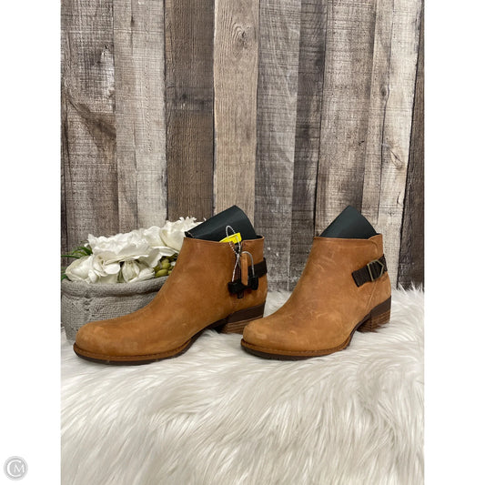 Boots Ankle Heels By Merrell In Brown, Size: 8.5