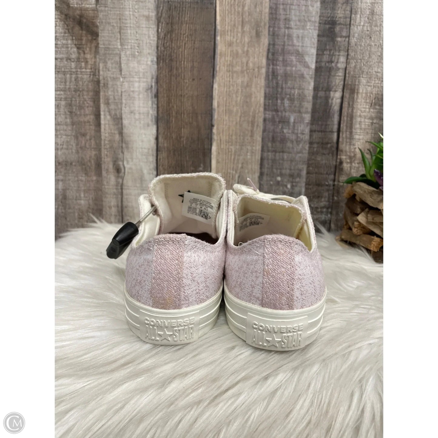 Shoes Sneakers By Converse In Pink, Size: 9