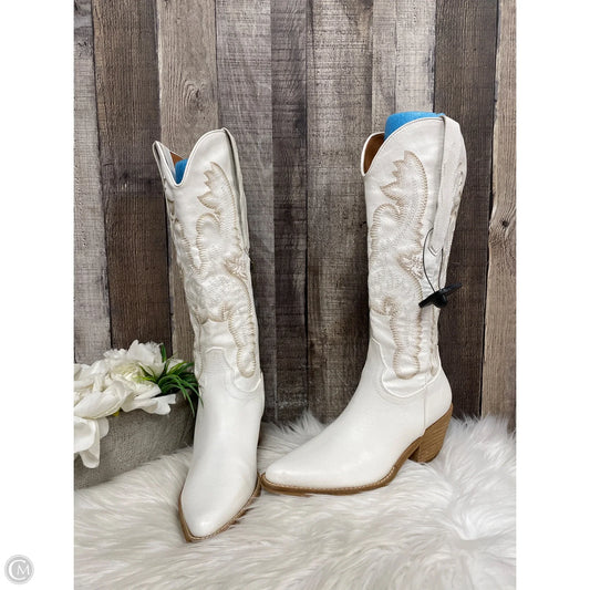 Boots Western By Cmc In White, Size: 6