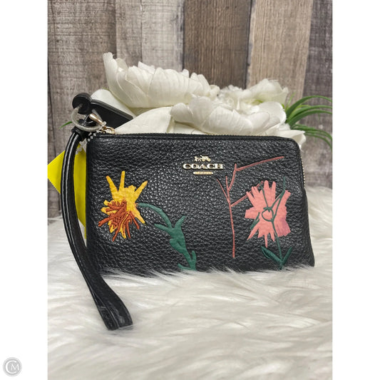 Wristlet Designer By Coach, Size: Medium