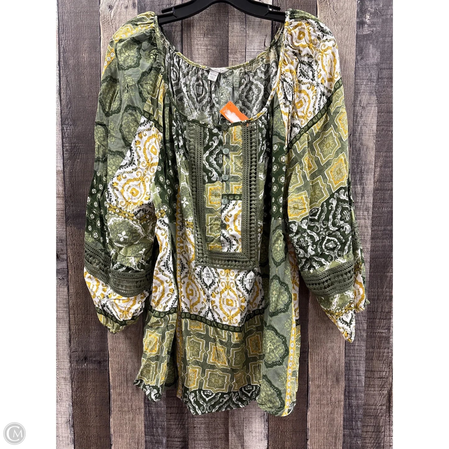 Top 3/4 Sleeve By Cato In Green, Size: 1x