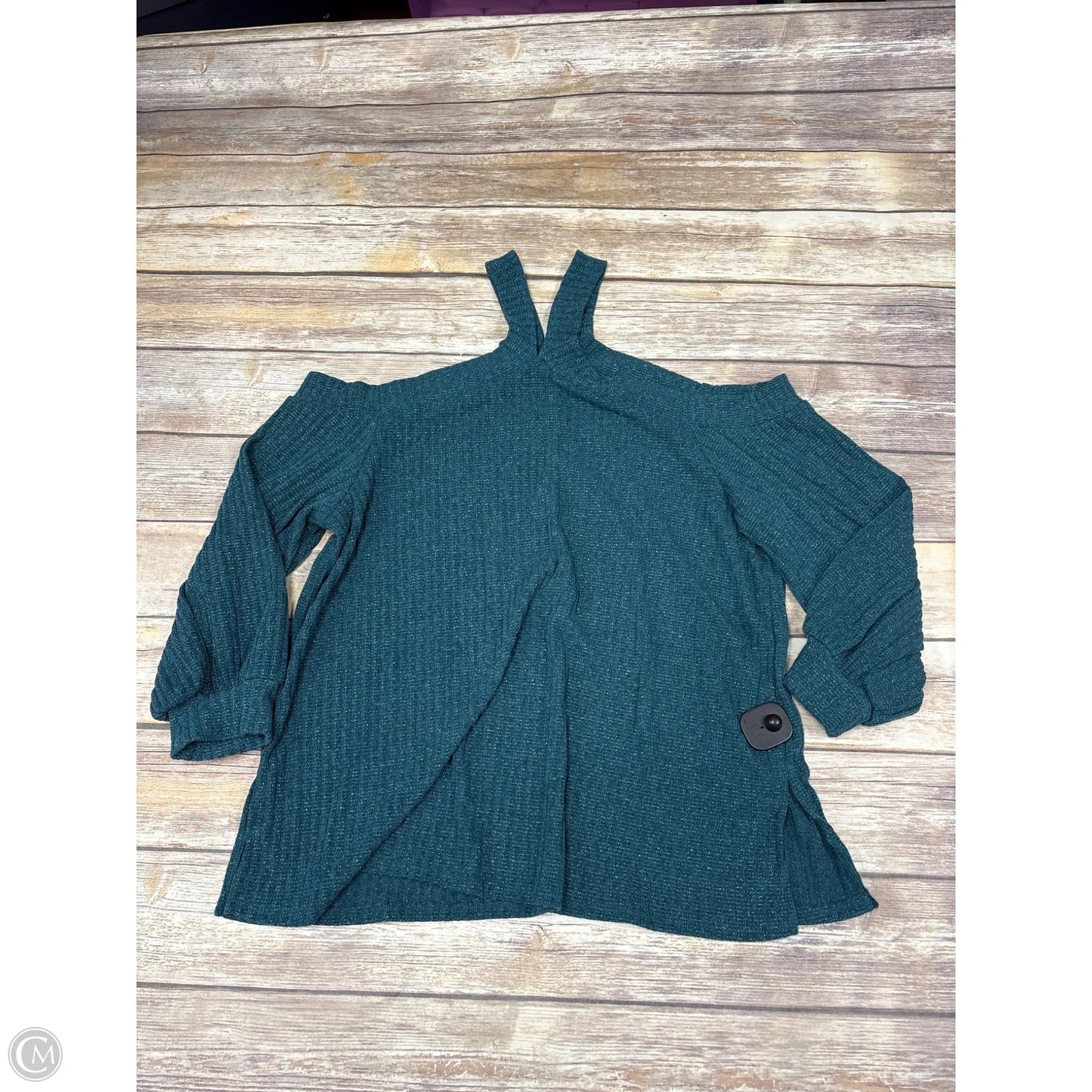 Top Long Sleeve By Chicsoul In Green, Size: 2x
