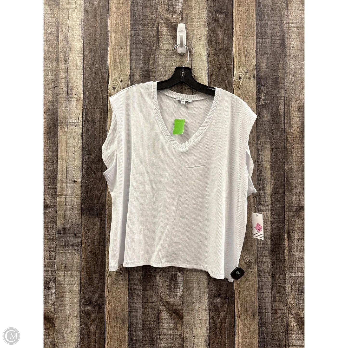 Top Short Sleeve By Ophelia Roe In White, Size: 1x