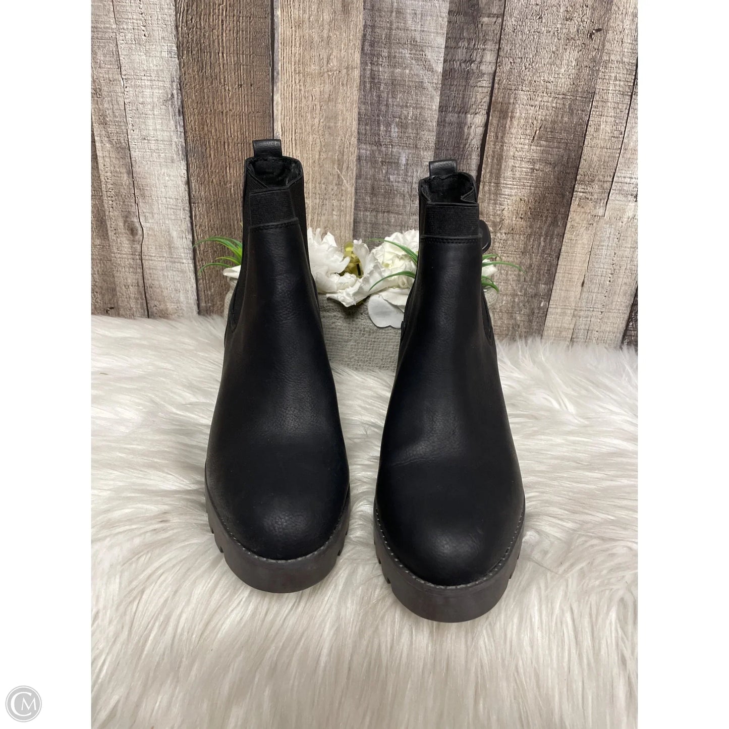 Boots Ankle Heels By Crown Vintage In Black, Size: 7.5