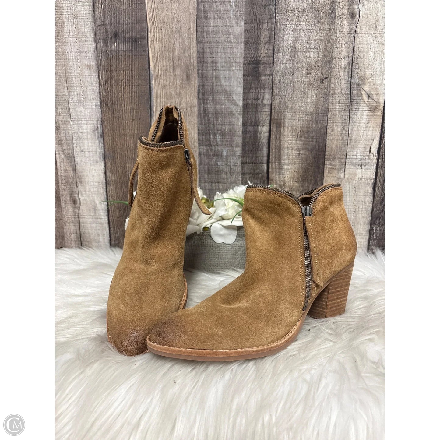 Boots Ankle Heels By Dolce Vita In Brown, Size: 8