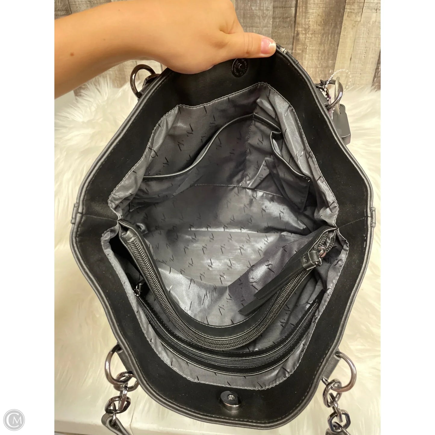 Handbag By Simply Vera, Size: Large