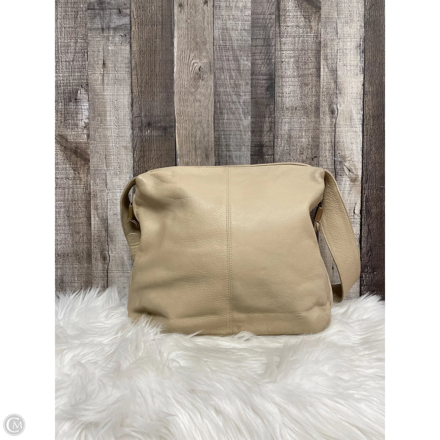 Handbag By Stone Mountain, Size: Medium