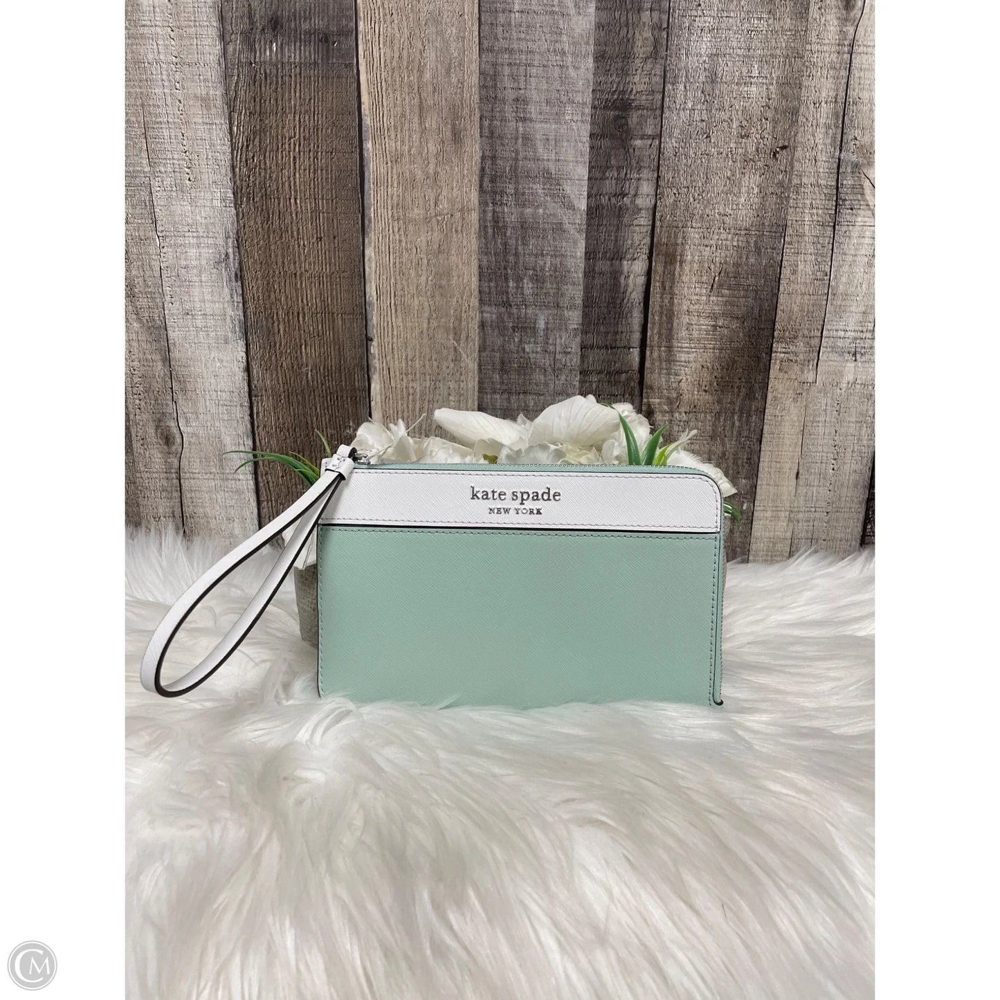Wristlet Designer By Kate Spade, Size: Medium