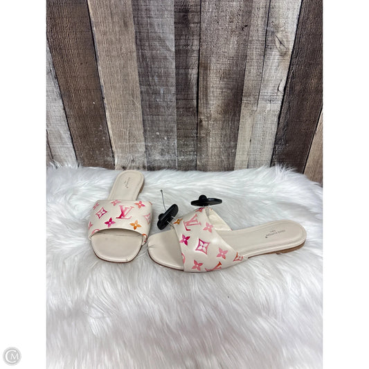 Sandals Luxury Designer By Louis Vuitton In Cream & Pink, Size: 9