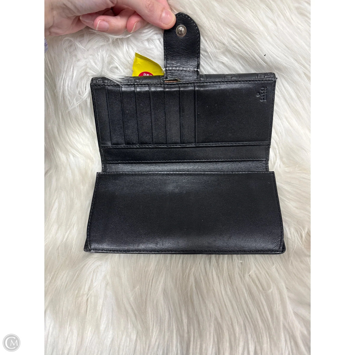 Wallet Luxury Designer By Gucci, Size: Medium