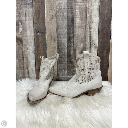 Boots Ankle Heels By Sundance In Taupe, Size: 9