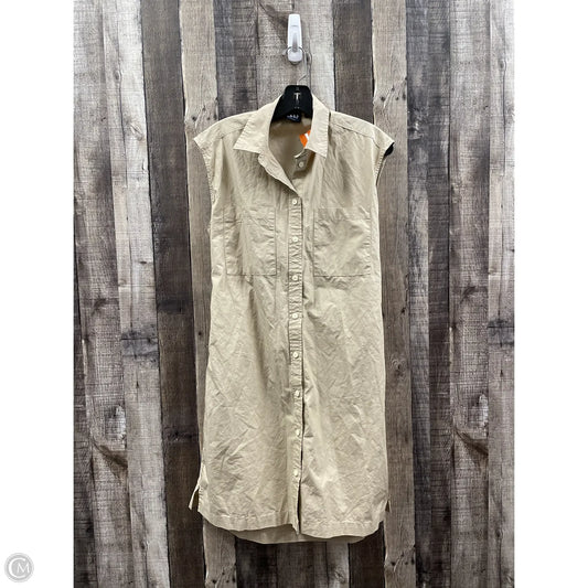 Dress Casual Short By Gap In Taupe, Size: M