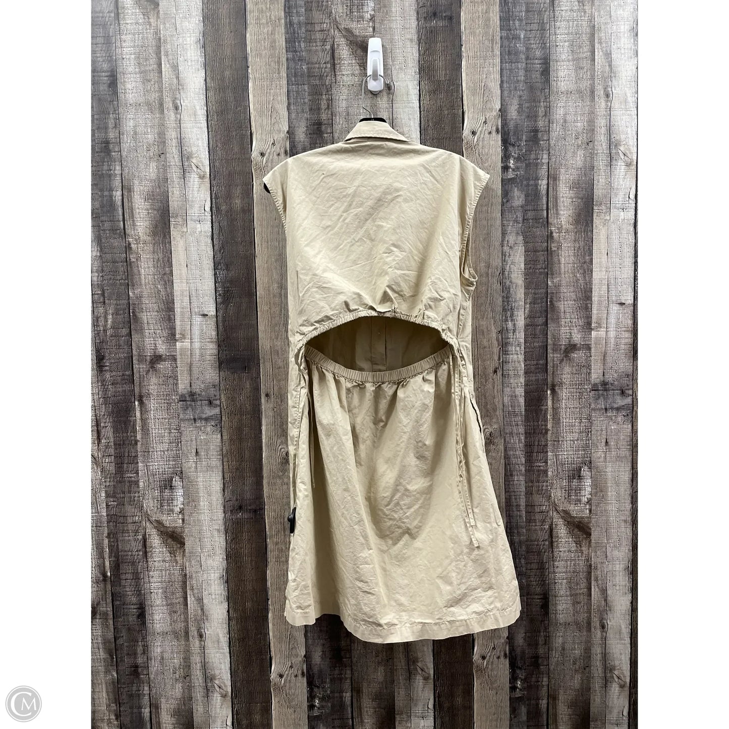 Dress Casual Short By Gap In Taupe, Size: M