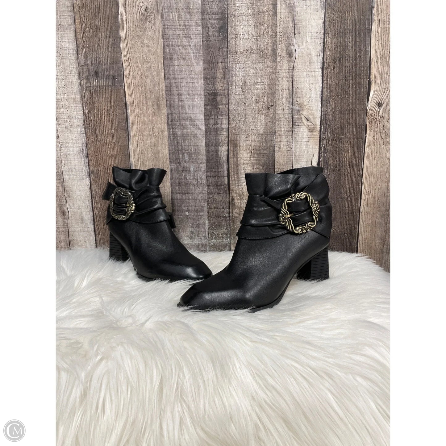 Boots Ankle Heels By Cmb In Black, Size: 7