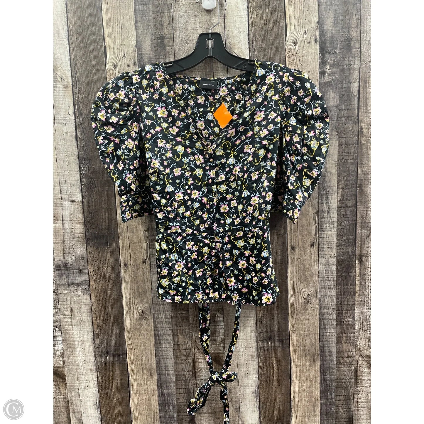 Top Short Sleeve By Who What Wear In Floral Print, Size: M