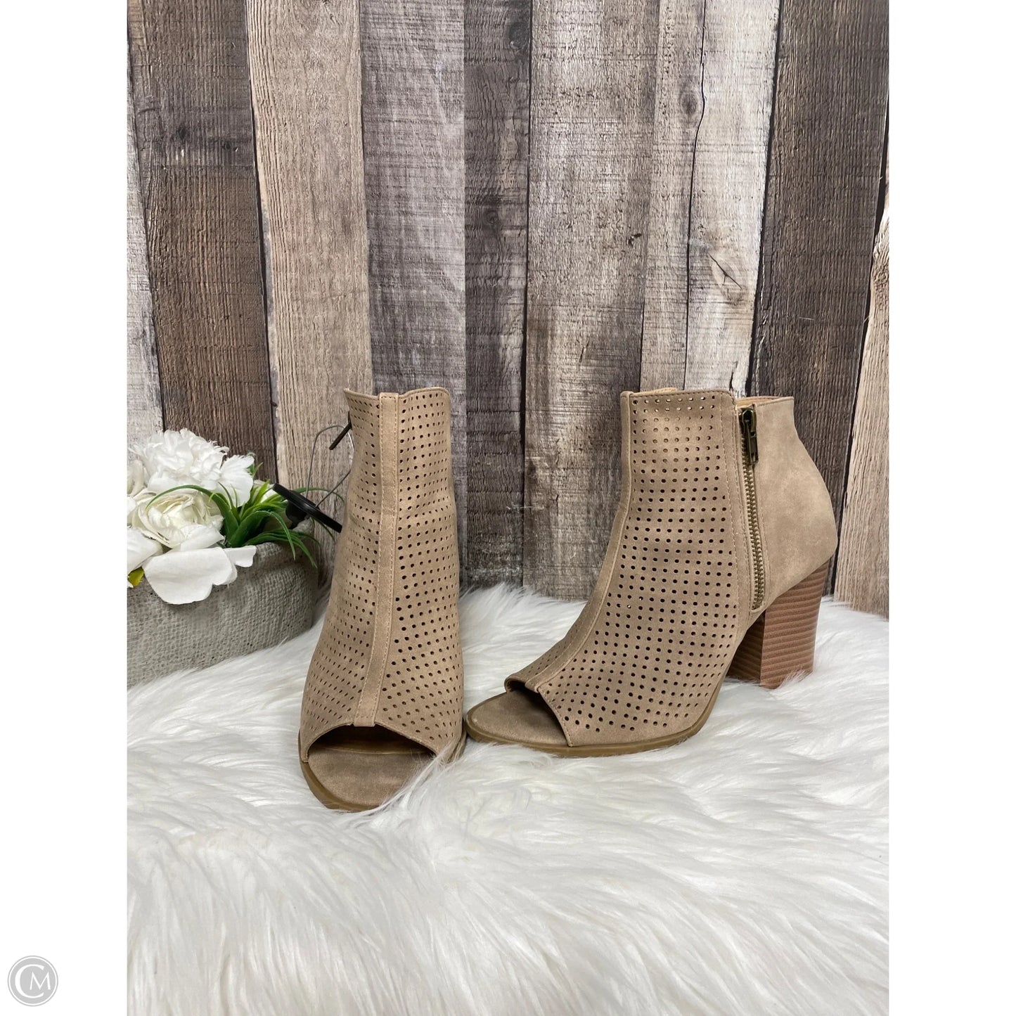 Boots Ankle Heels By Brash In Tan, Size: 9