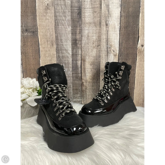 Boots Ankle Flats By Cme In Black, Size: 6.5