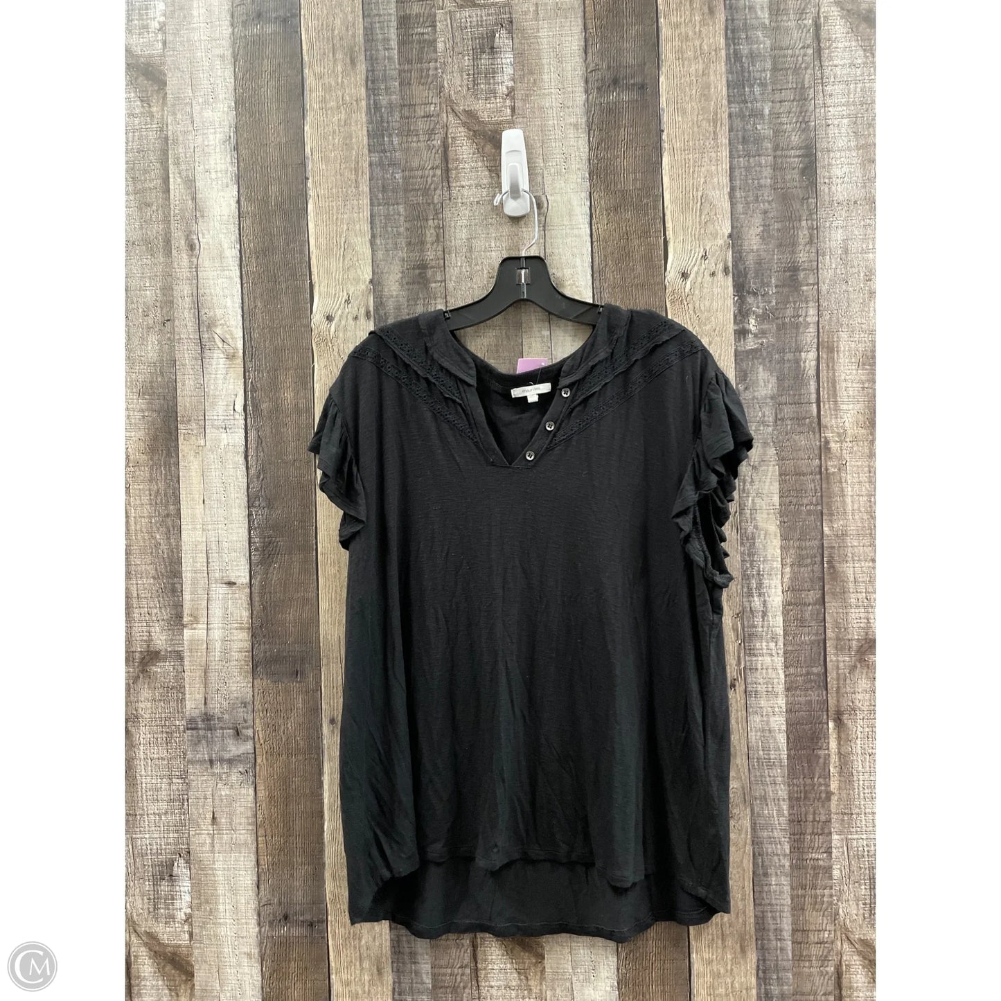 Top Short Sleeve By Maurices In Black, Size: Xxl