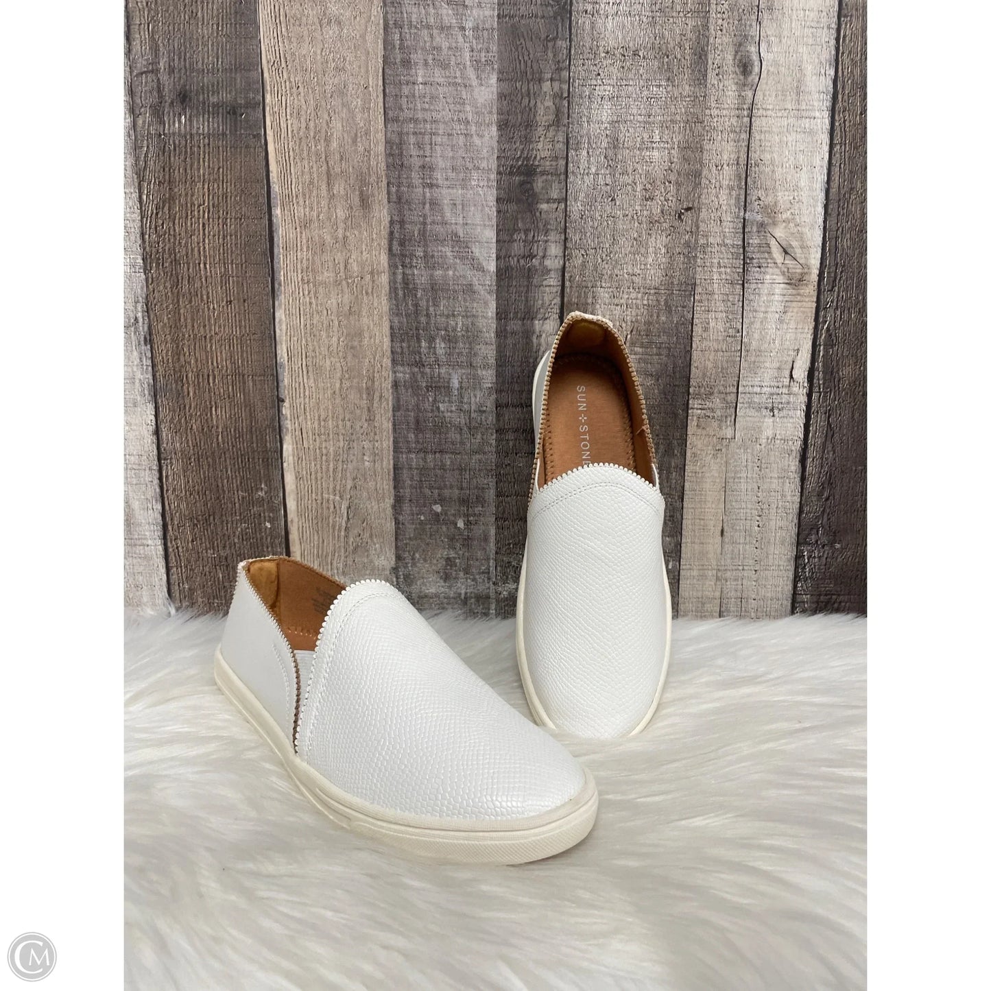 Shoes Sneakers By Cme In White, Size: 7.5