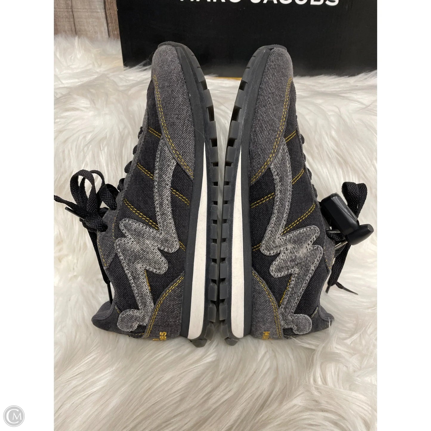 Shoes Designer By Marc Jacobs In Black & Grey, Size: 8