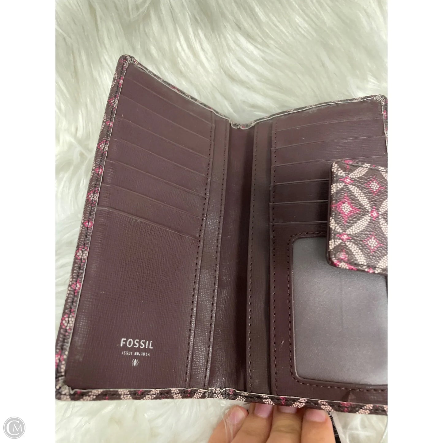 Wallet By Fossil, Size: Medium