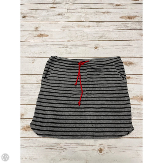Skirt Mini & Short By Sundry In Striped Pattern, Size: M