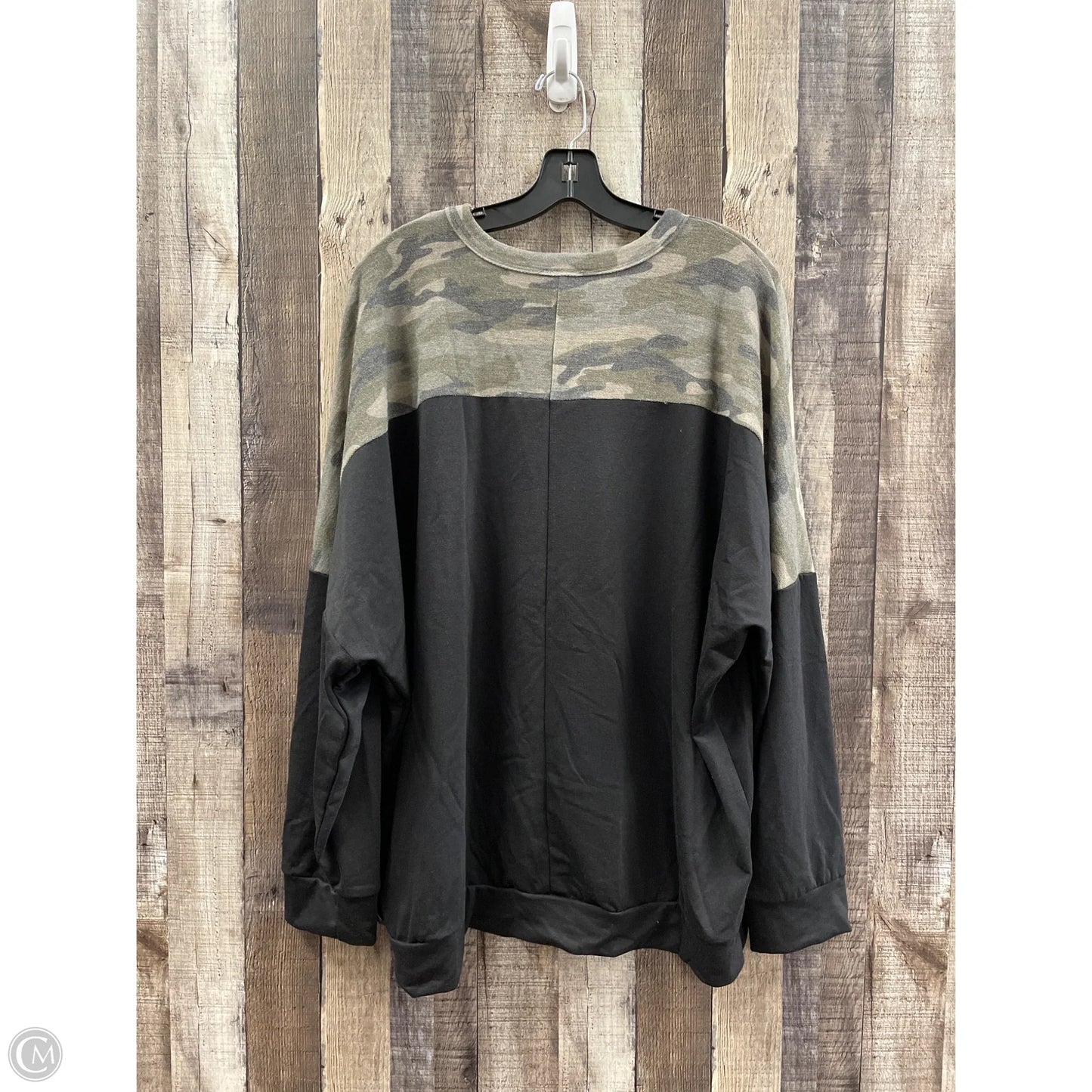 Top Long Sleeve By Heimish Usa In Black & Green, Size: Xl