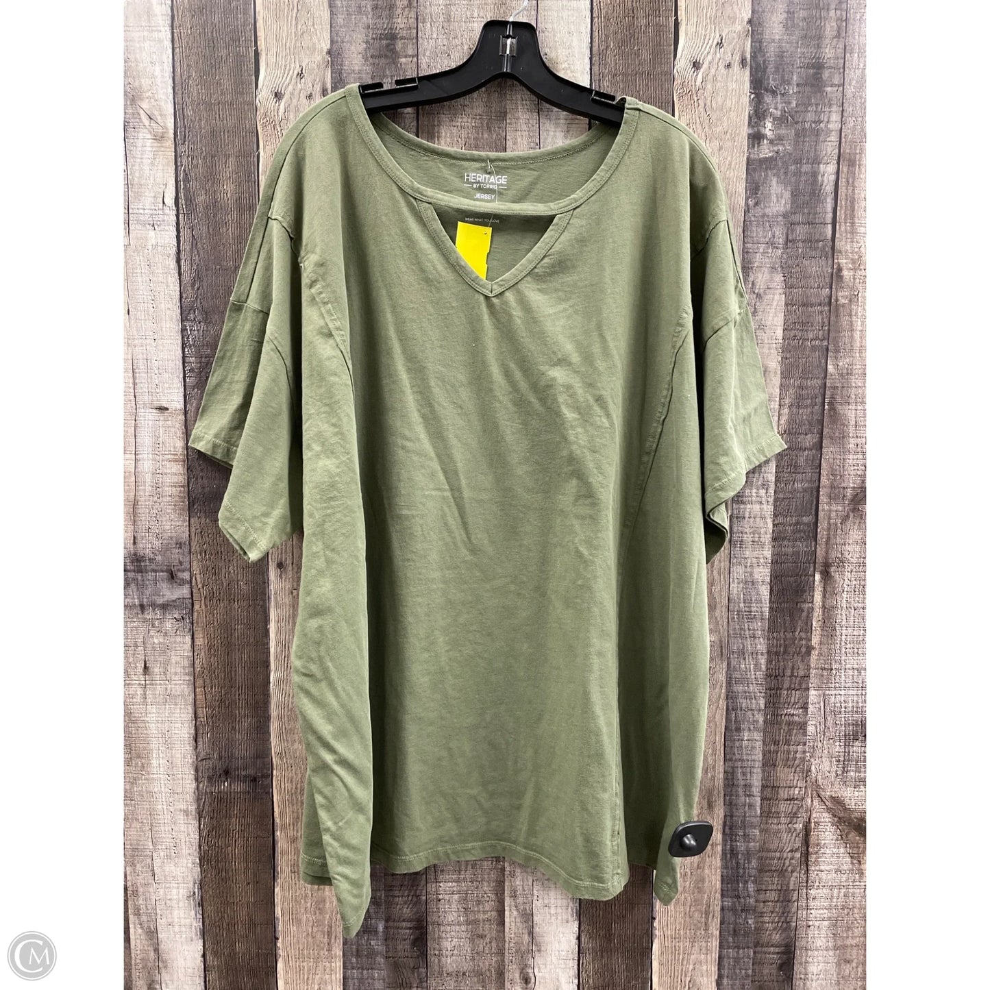 Top Short Sleeve By Torrid In Green, Size: 3x