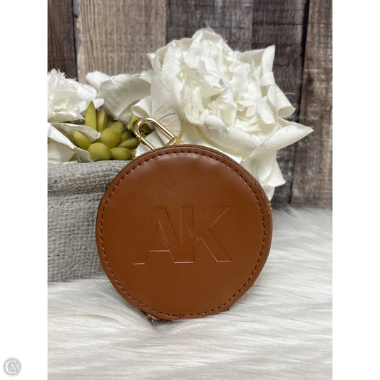 Coin Purse By Anne Klein, Size: Small