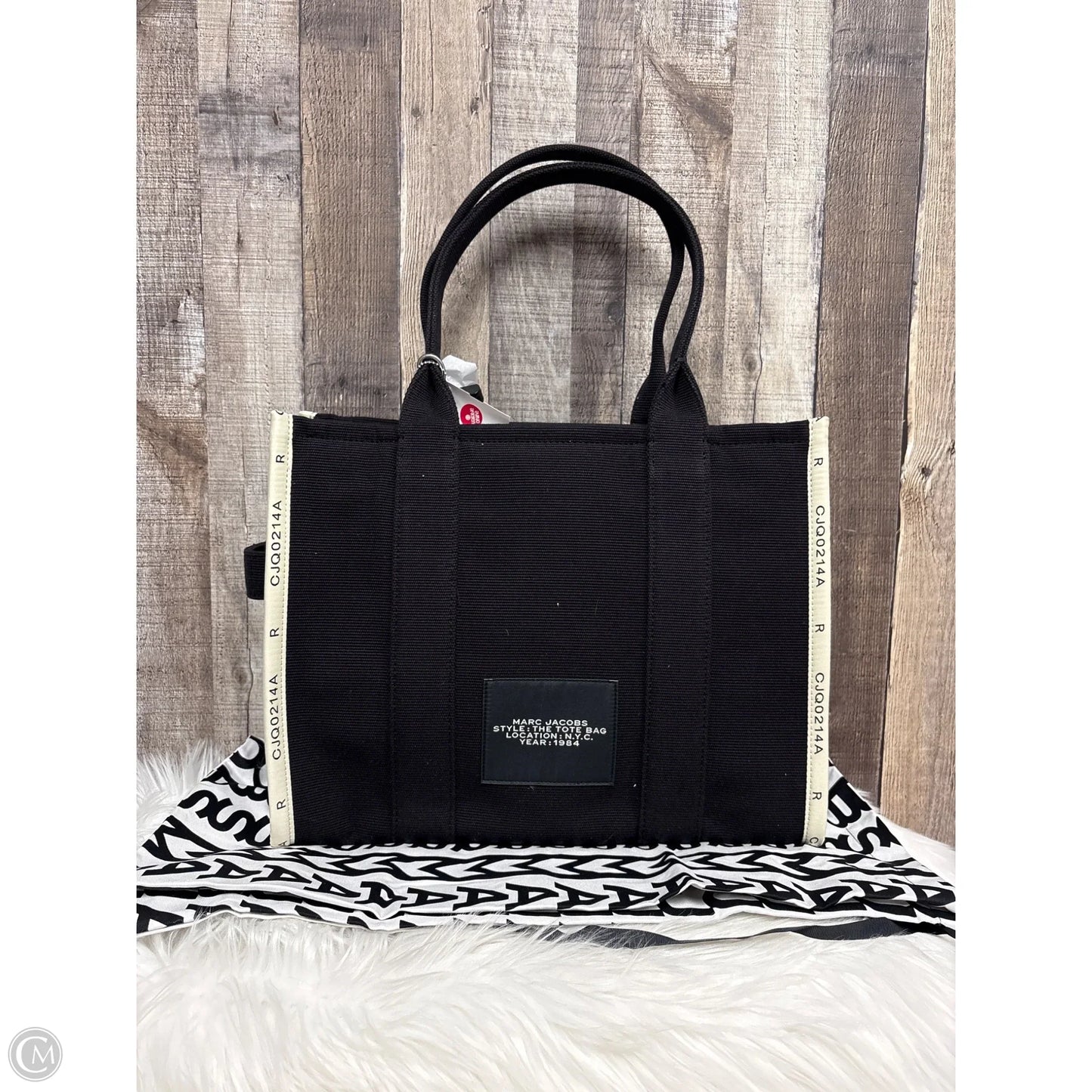 Tote Luxury Designer By Marc Jacobs, Size: Large