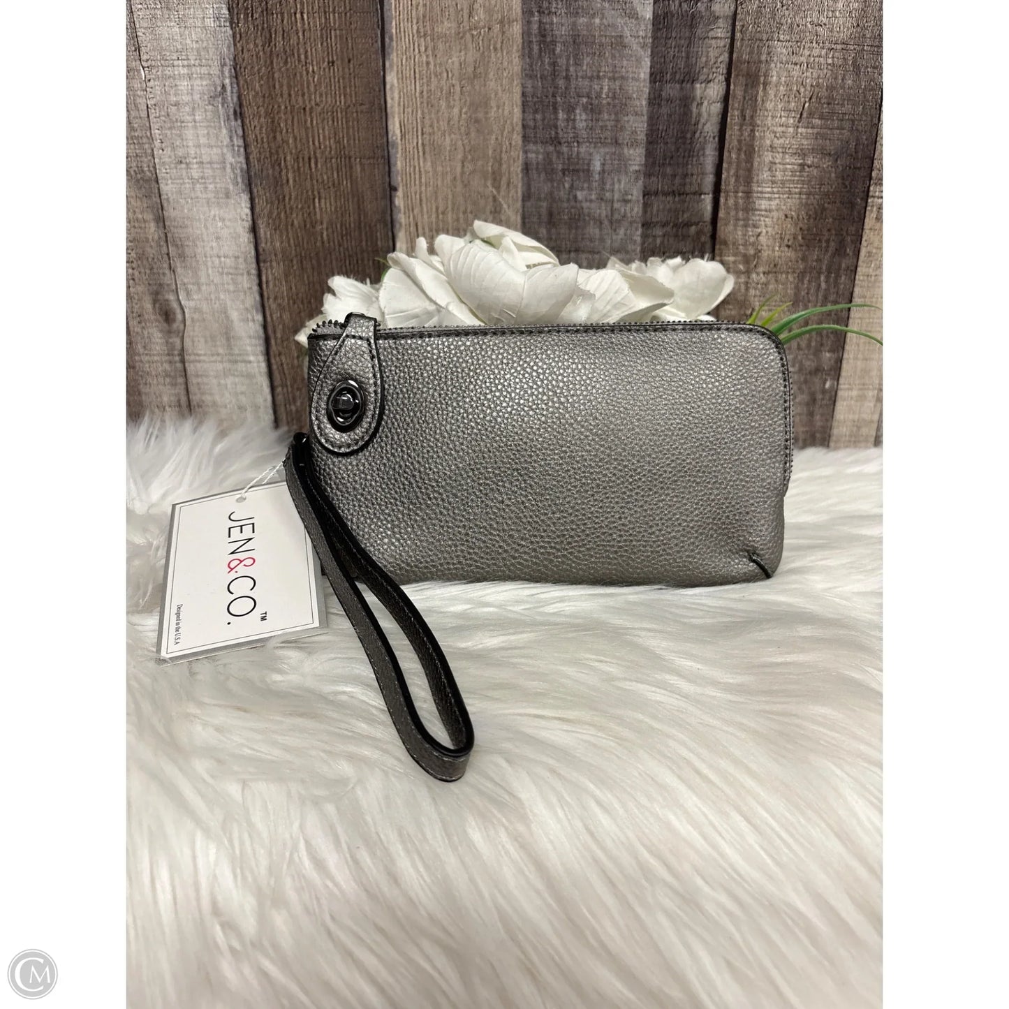 Wristlet By Jen & Co, Size: Medium