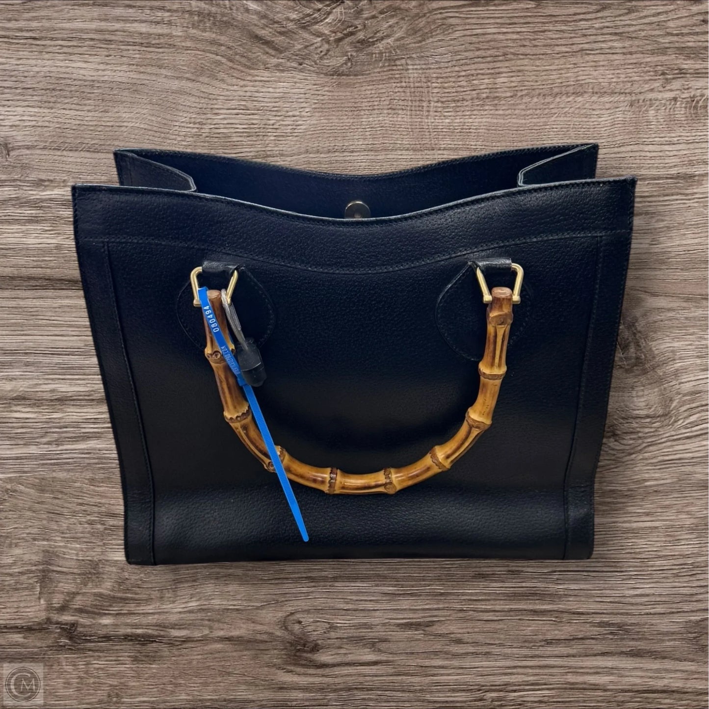 Handbag Luxury Designer By Gucci, Size: Large