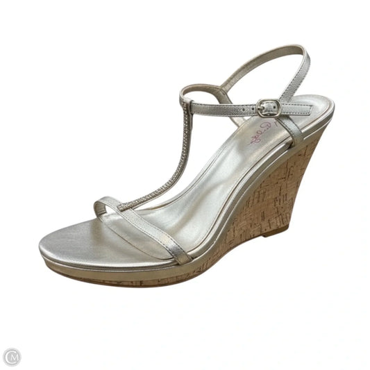 Sandals Designer By Lilly Pulitzer In Gold, Size: 9.5