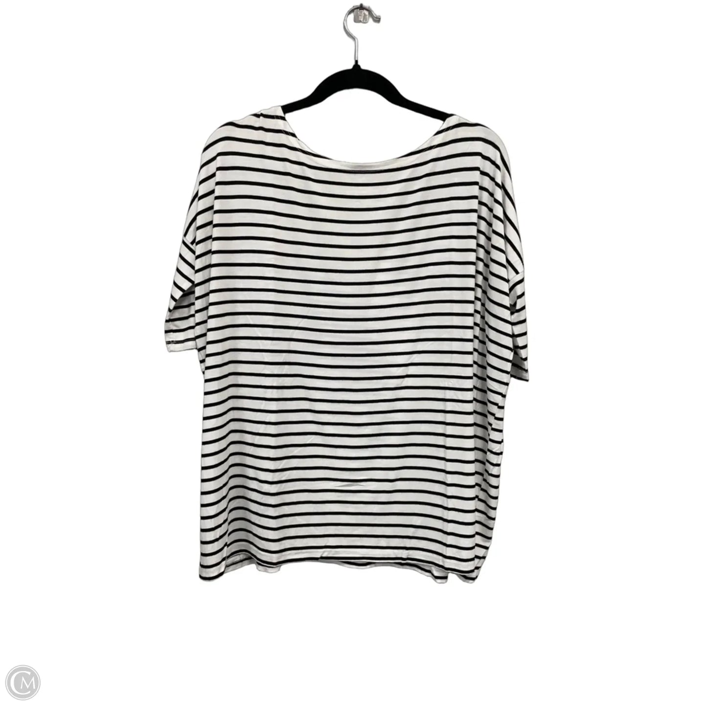Top Short Sleeve By Clothes Mentor In Black & White, Size: S