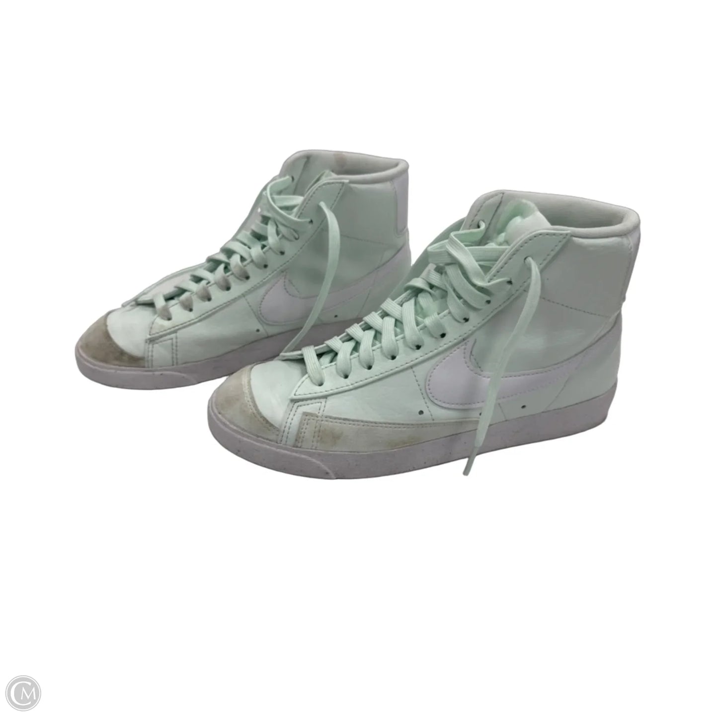Shoes Sneakers By Nike In Green & White, Size: 10