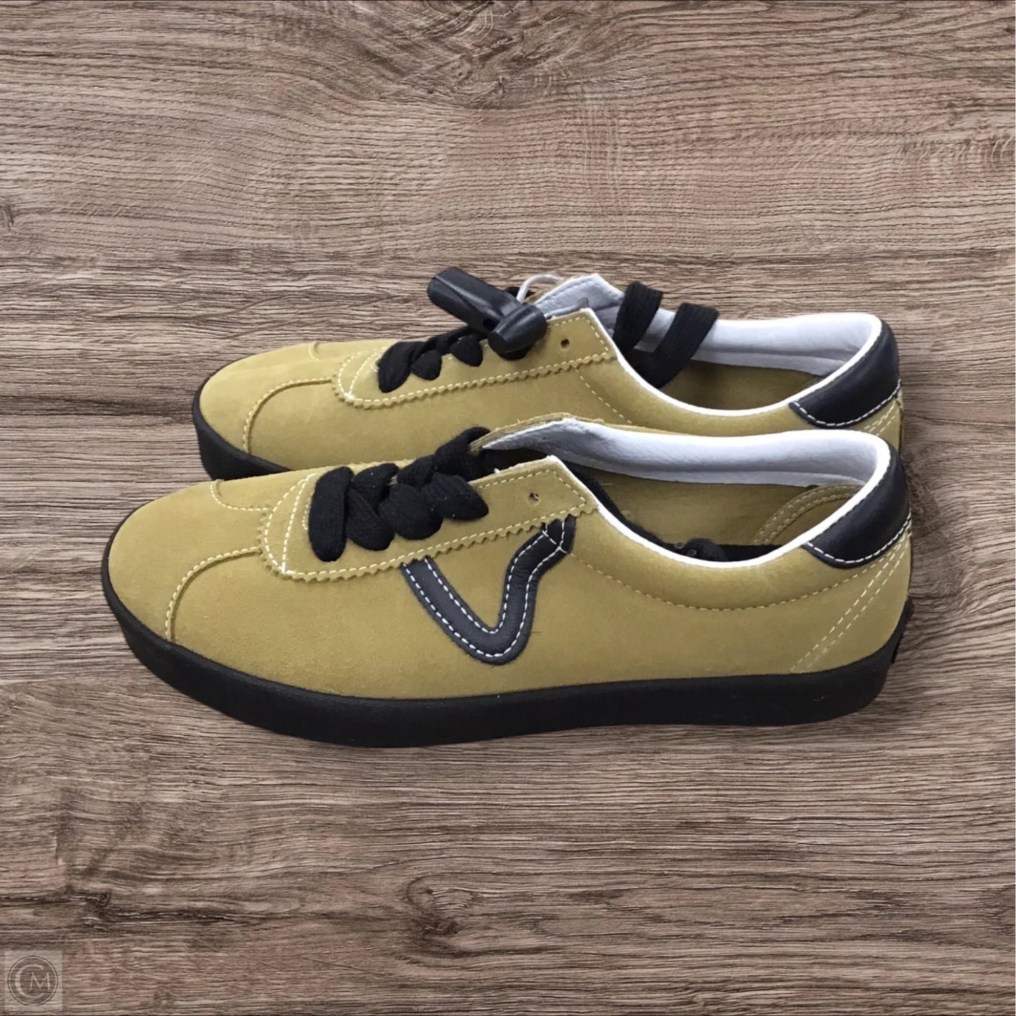 Shoes Sneakers By Vans In Green, Size: 8.5