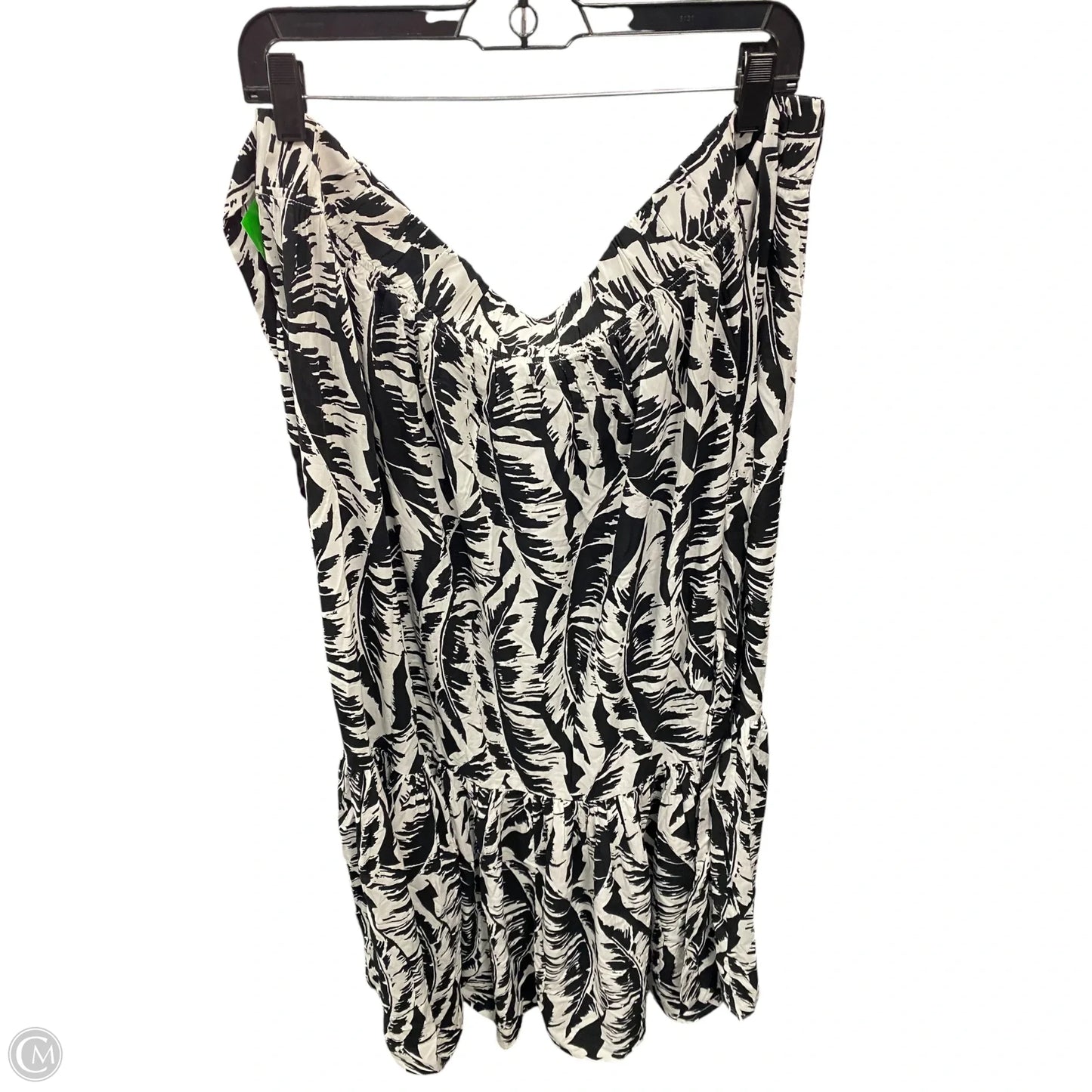 Swimwear Cover-up By Cacique In Black & White, Size: 20